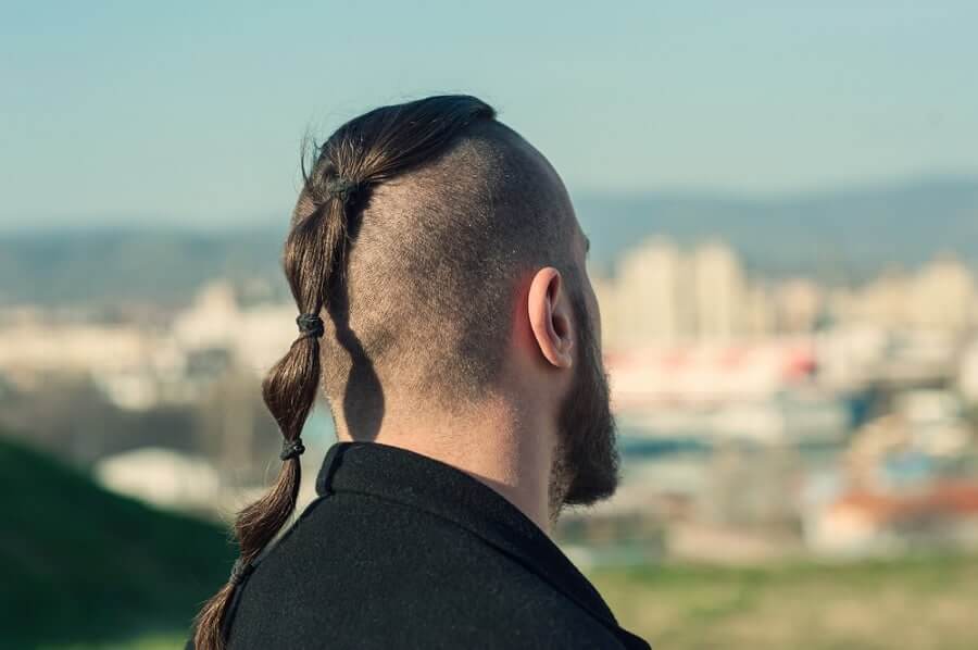 male nordic hairstyle viking