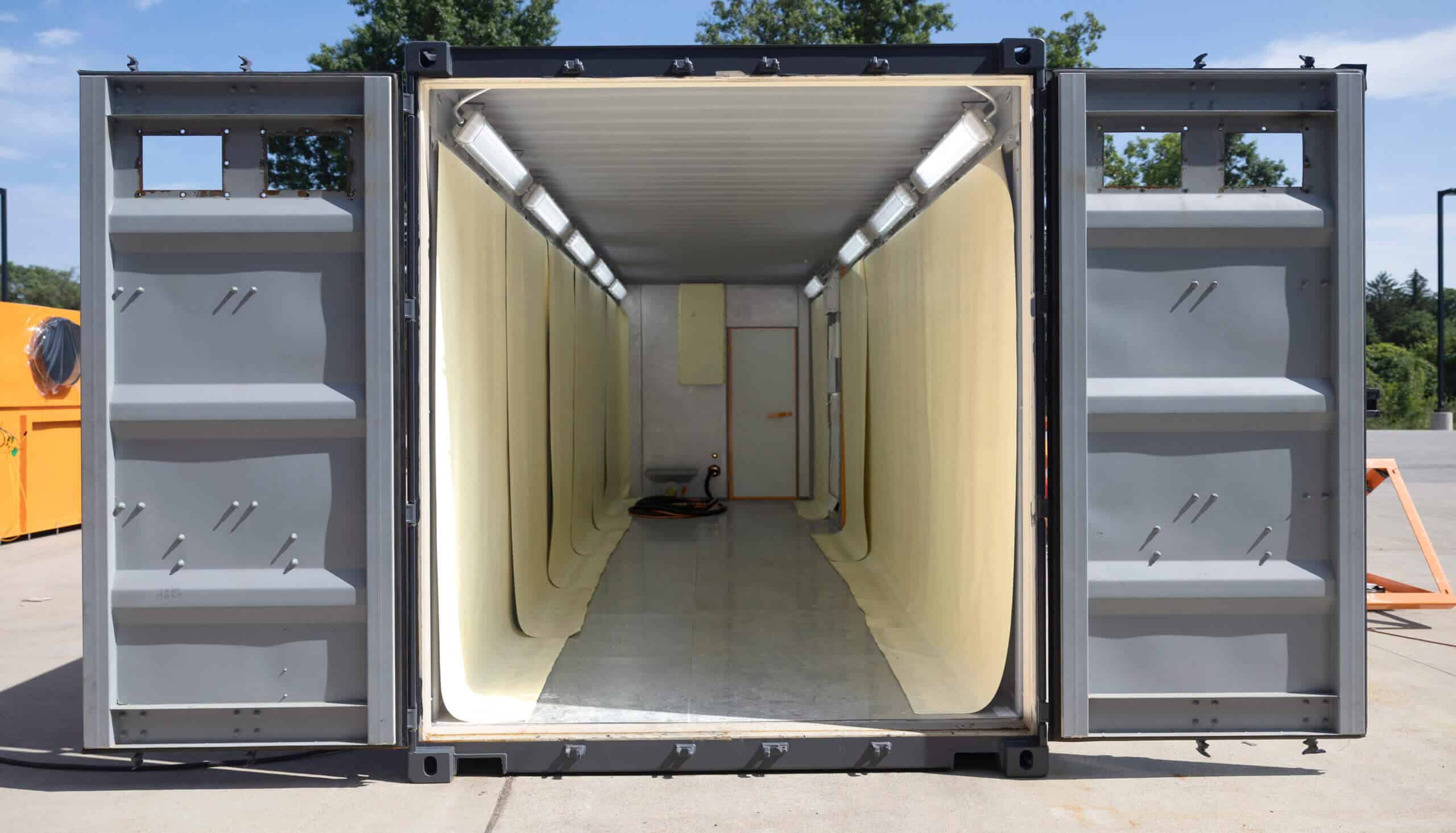 sandblasting booth